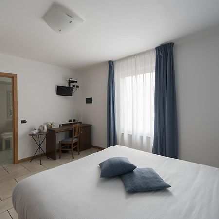 Hotel Villa Colico Eksteriør billede