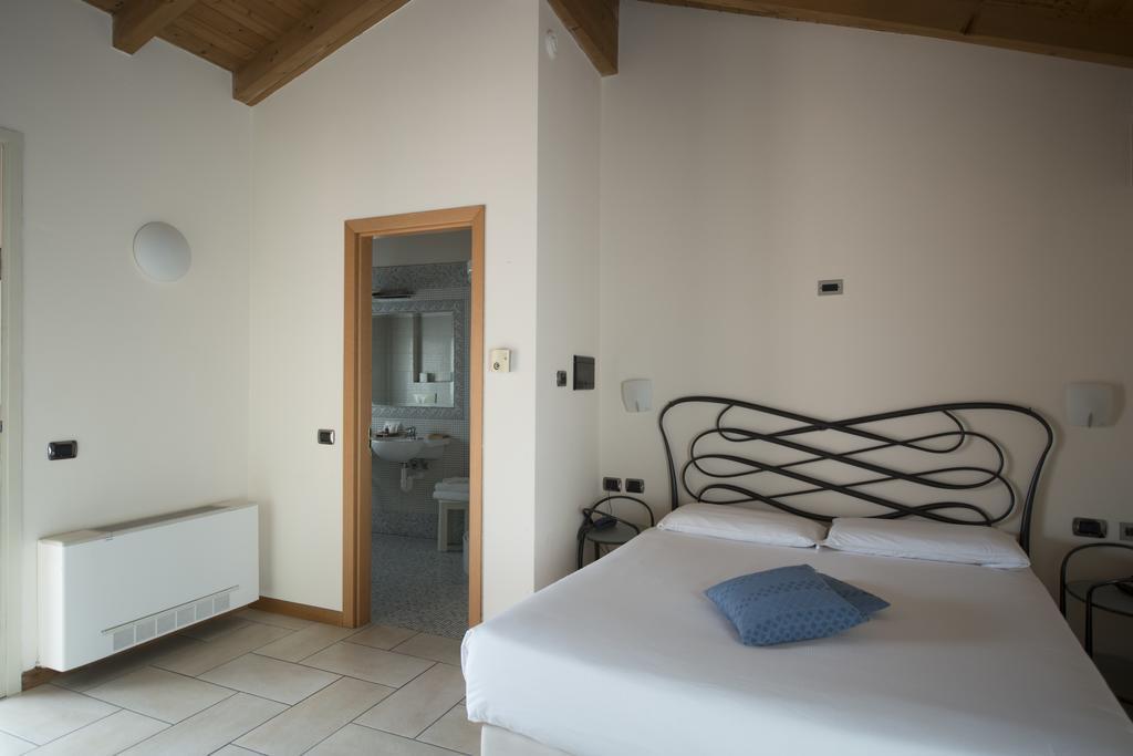 Hotel Villa Colico Eksteriør billede