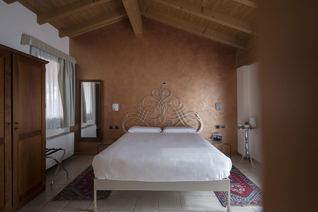 Hotel Villa Colico Eksteriør billede