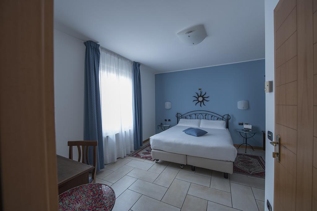 Hotel Villa Colico Eksteriør billede
